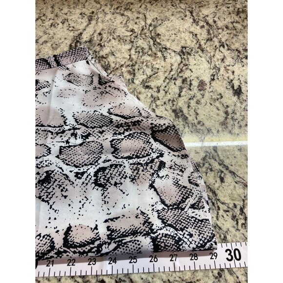 Womens Tank Blouse XL Snake Print Pink White Lace Trim Sleeveless V-Neck Mobwife - Picture 5 of 6